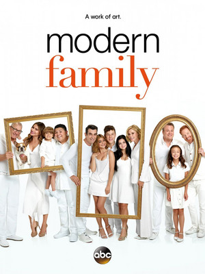  Modern Family Poster - Season 8