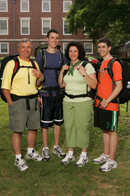  Paolo Family (The Amazing Race: Family Race)