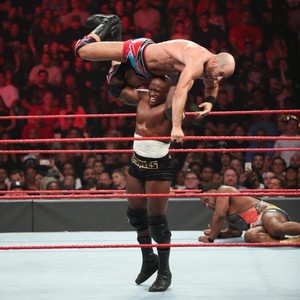  Raw 7/15/19 ~ Cross-Branded puncak, atas 10 Battle Royal
