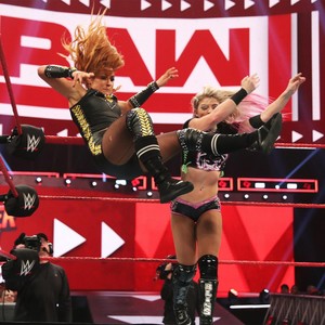  Raw 7/29/19 ~ Becky Lynch vs Alexa Bliss
