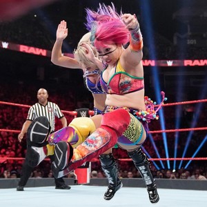  Raw 8/12/19 ~ Alexa Bliss/Nikki پار, صلیب vs The Kabuki Warriors