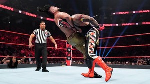  Raw 8/12/19 ~ Andrade vs Rey Mysterio (2 out of 3 falls count)