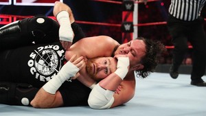  Raw 8/12/19 ~ Samoa Joe vs Sami Zayn
