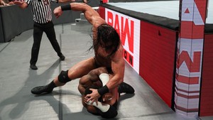  Raw Reunion 7/22/19 ~ Drew McIntyre vs Cedric Alexander