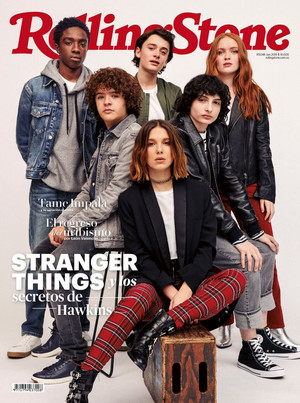  Sadie Sink and the Stranger Things cast - Rolling Stone Columbia Cover - 2019