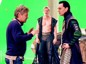  Tom Hiddleston, Kenneth Branagh, and Josh Dallas -Thor (2011) 防弾少年団