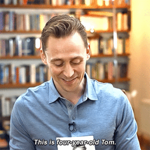  Tom Hiddleston shares his school चित्र