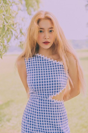  Yeri is a goddess in individual teaser imágenes for 'The ReVe Festival: día 2'