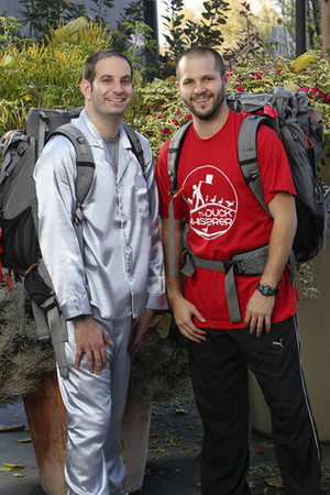  Zev Glassenberg and Justin Kanew (The Amazing Race: Unfinished Business)