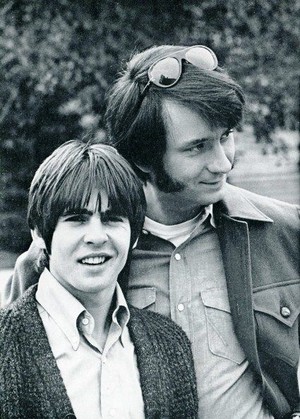  Mike and Davy 