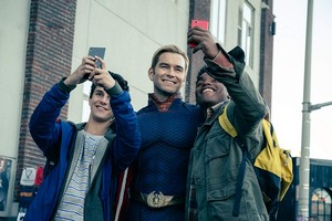  1x01 - The Name of the Game - Homelander