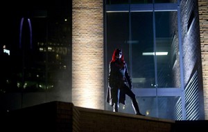  Batwoman - Episode 1.04 - Who Are You? - Promotional фото
