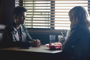  Batwoman - Episode 1.05 - Mine Is a Long and Sad Tale - Promotional تصاویر