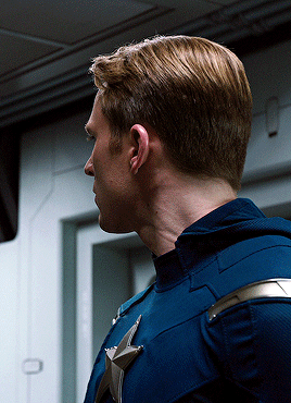  Captain America -The Avengers (2012)
