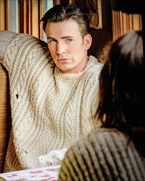 Chris Evans in Knives Out (2019) movie still