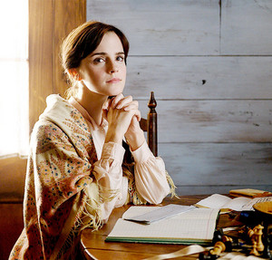  Emma in 'Little Women'