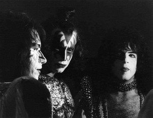  吻乐队（Kiss） ~Anaheim, California...November 6, 1979
