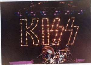  吻乐队（Kiss） ~Fort Worth, Texas...October 23, 1979