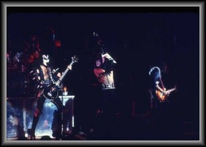  baciare ~Houston,Texas...November 9, 1975 (Sam Houston Coliseum)