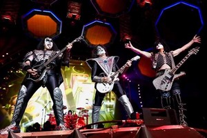  吻乐队（Kiss） ~Houston, Texas...September 9, 2019 (Toyota Center)