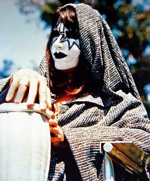  Ciuman Meets the Phantom Of the Park ~Valencia, California...May 11-15, 1978 (Mountain Amusement Park)