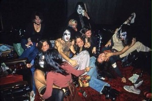KISS ~Passaic, New Jersey...October 25, 1974 (Hotter Than Hell Tour - Capitol Theater) 