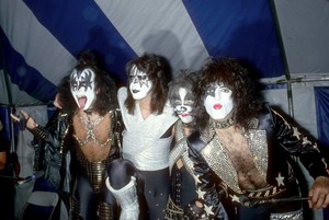  Kiss ~Valencia, California...May 19, 1978 (Phantom Press Conference - Magic Mountain Amusement Park)