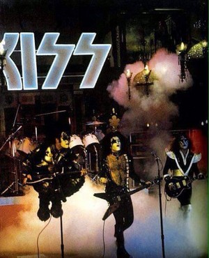  KiSS ~filming of Detroit Rock City for ABC's Paul Lynde Хэллоуин Special....October 20, 1976