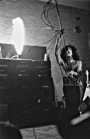  Paul ~Saginaw, Michigan...November 10, 1974 (Delta College Gymnasium)