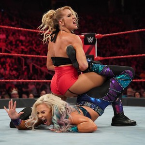  Raw 9/16/19 ~ Lacey Evans vs Dana Brooke