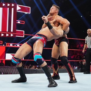  Raw 9/2/19 ~ The Miz vs Cesaro