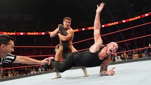  Raw 9/23/19 ~ King Corbin vs Chad Gable