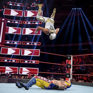  Raw 9/9/19 ~ Rey Mysterio vs Gran Metalik