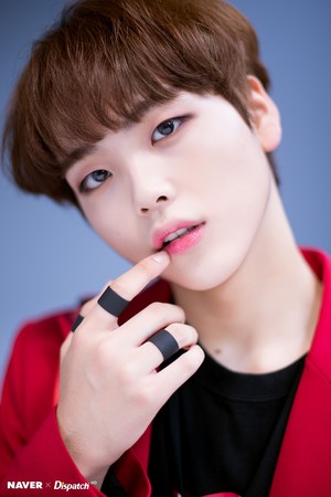  Song Hyeongjun "FLASH" promotion photoshoot oleh Naver x Dispatch