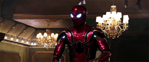  Spidey vs the Manfredi Mob -Spider-Man: Far From halaman awal (2019)