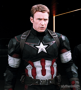  Steve Rogers in Captain America Suits