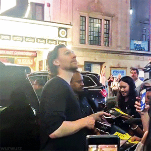  Tom Hiddleston - Betrayal on Broadway - Stage door (September 21, 2019)