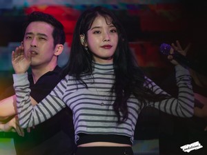  191130 IU（アイユー） in Love, Poem コンサート at Taipei