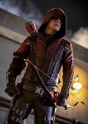  Arrow - Episode 8.10 - Fadeout (Series Finale) - Promotional foto