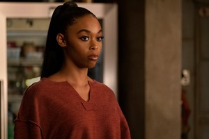  Black Lightning - Episode 3.11 - The Book of Markovia: Chapter Two - Promotional foto-foto