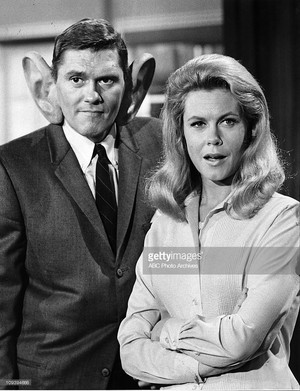 Samantha and Darrin - Bewitched Photo (4103484) - Fanpop