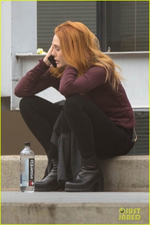  Elizabeth Olsen Spotted on ‘WandaVision’ Set