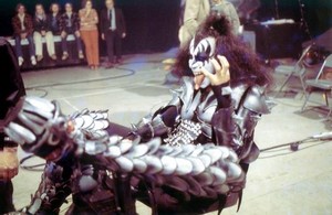  Gene ~Reading, Massachusetts...November 15-21, 1976 (Rock And Roll Over Tour Dress Rehearsals)