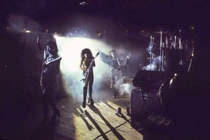  halik ~Atlanta, Georgia...November 23, 1974 (Hotter Than Hell Tour)