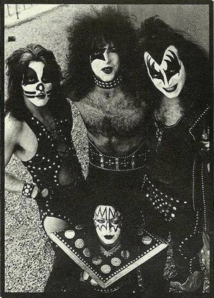  Kiss ~Los Angeles, California...January 16, 1975 (Playboy Building)
