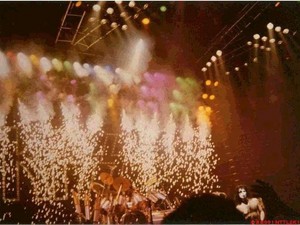  Kiss ~Montreal, Quebec, Canada...January 13, 1983 (Creatures of the Night Tour)