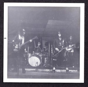  吻乐队（Kiss） ~Queens, New York...December 22, 1973 (Coventry)