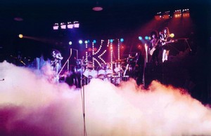  KISS ~Reading, Massachusetts...November 15-21, 1976 (Rock And Roll Over Tour Dress Rehearsals)