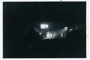  halik ~Springfield, Illinois...December 30, 1974 (Hotter Than Hell Tour)