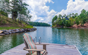  Lake Martin, Alabama
